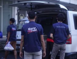 Komunitas TDA Makassar Bagikan Sembako Kepada Pekerja Harian yang Terkena Dampak Covid-19