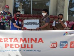 Pertamina Turut Bantu Warga Korban Banjir di Bantaeng