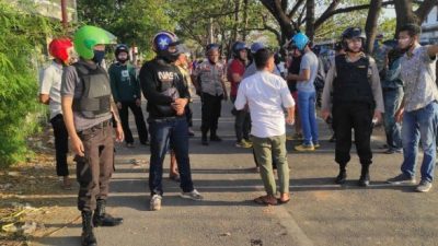 Bubarkan Tawuran di Jalan Kandea, Polisi Malah Diserang Petasan, Batu dan Panah