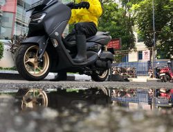 Tips Berkendara Sepeda Motor Saat Hujan