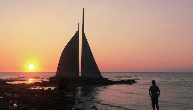 pantai tanjung bayang