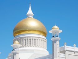 Arti Bulan dan Bintang di Atas Kubah Masjid