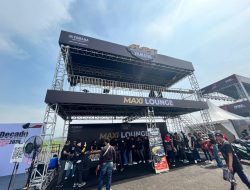 Kolaborasi Satu Dekade MAXI Yamaha dan Pro Street, Sulap Lapangan Terbang Jadi Arena Adu Kecepatan