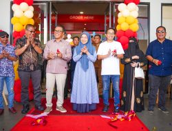 Alhajj Fried Chicken Resmi Buka di Makassar, Tawarkan Beragam Promo Menarik