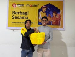 Maxim Perkuat Dukungan bagi Mitra Pengemudi di Sulawesi Selatan lewat Sembako dan BHR Ramadan