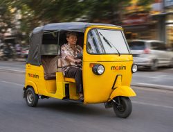 Maxim Luncurkan Layanan Bajaj di Palopo, Tawarkan Transportasi Hemat dan Nyaman